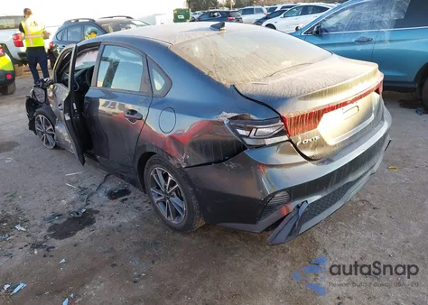2022 Kia Forte Lxs из США, поврежденный, VIN 3KPF24AD1NE434715